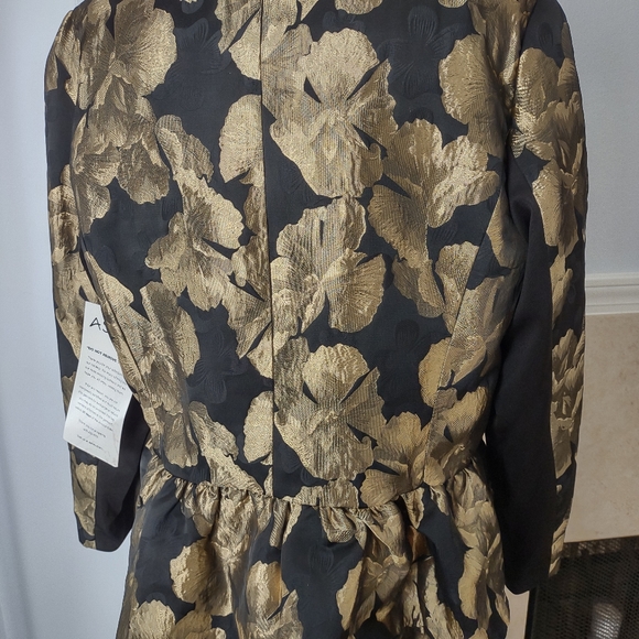 COPY - NWT Ashro 2pc Black and Gold Skirt Set Size 16 - Picture 8 of 16